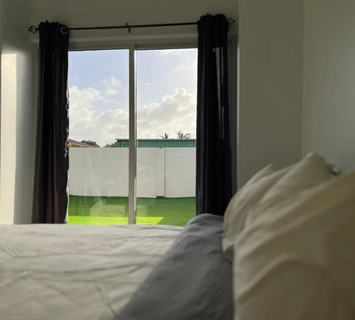 Arubini Apartamento Palm Beach 0*,